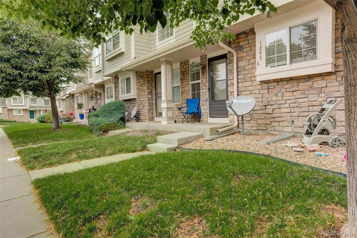 Property Photo:  1295 S Zeno Circle C  CO 80017 