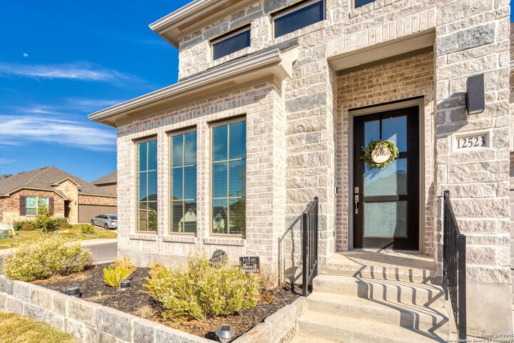 Property Photo: 12523 Niederwald TX 78253