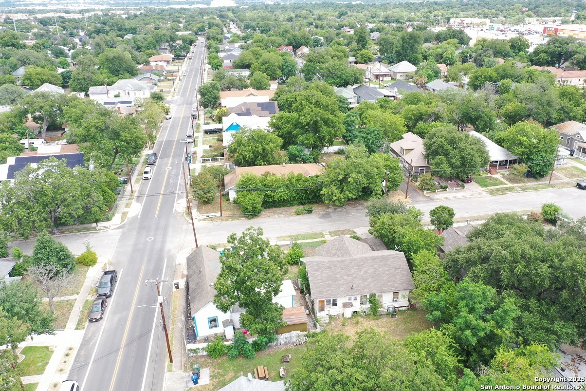 Property Photo: 1206 Nolan TX 78202