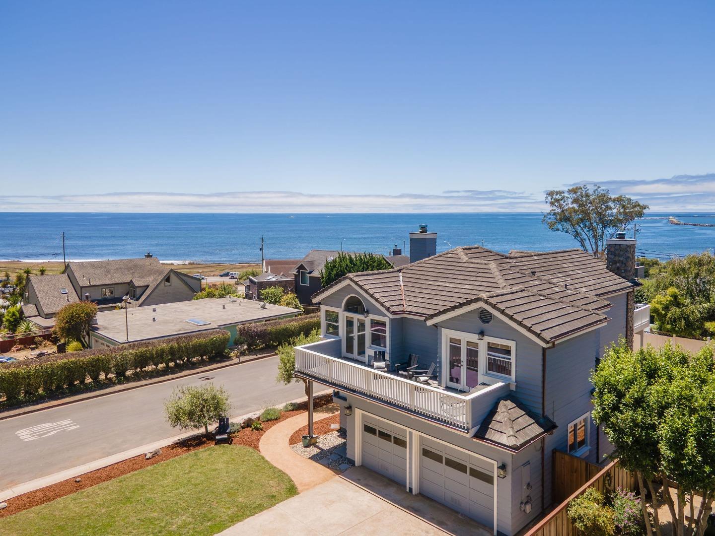 Property Photo: 139 Santa Ana Street CA 94018