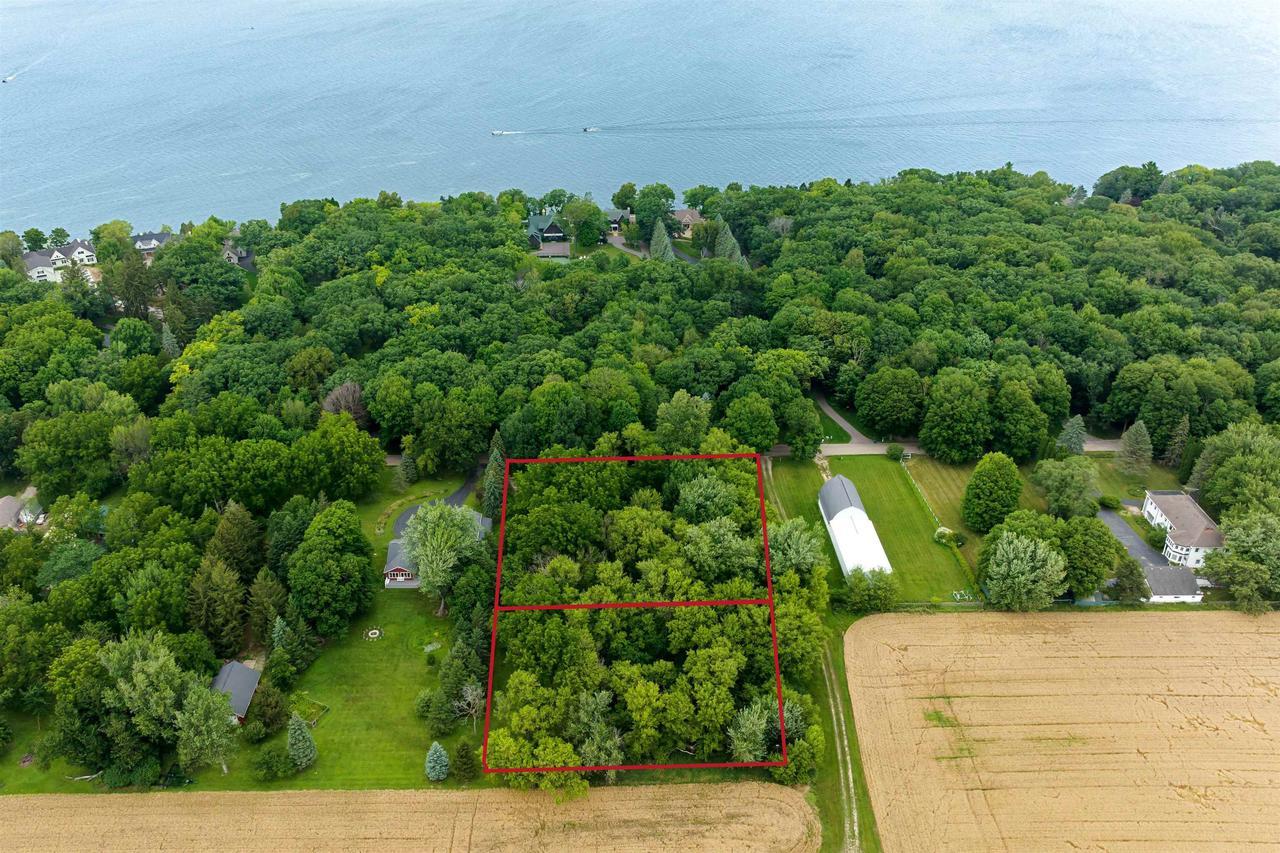 Property Photo: L3 & 4 Sandstone Avenue WI 54971