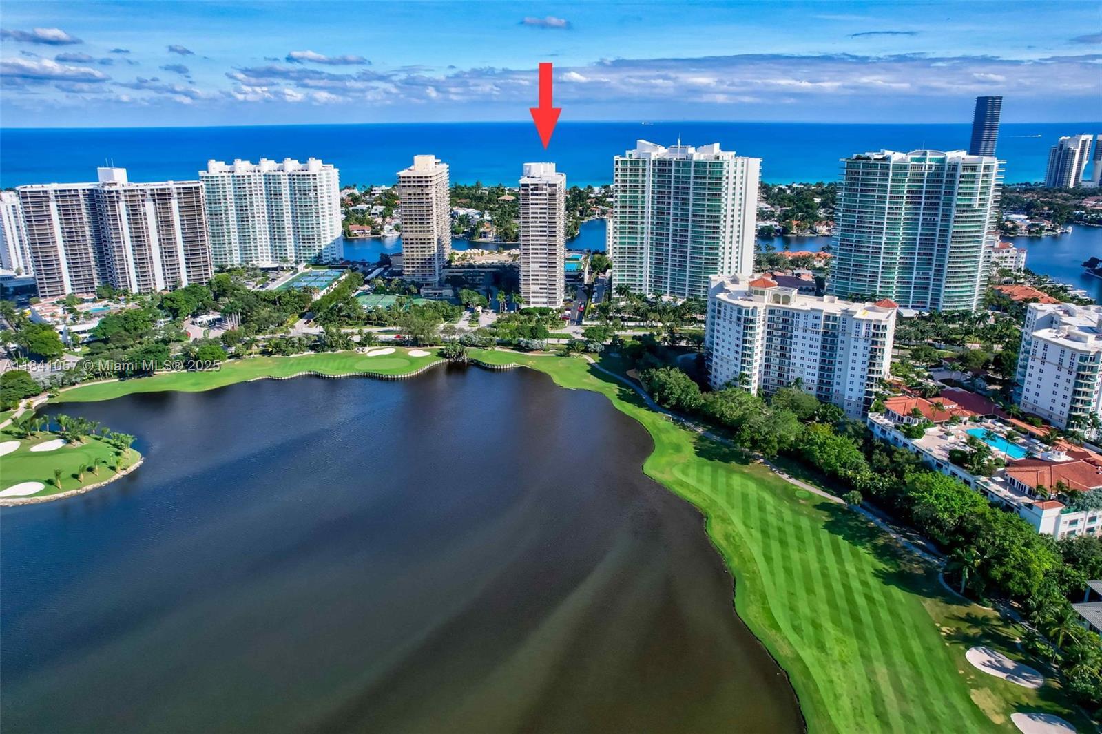 Property Photo: 20185 E Country Club Dr 1406/1405 FL 33180