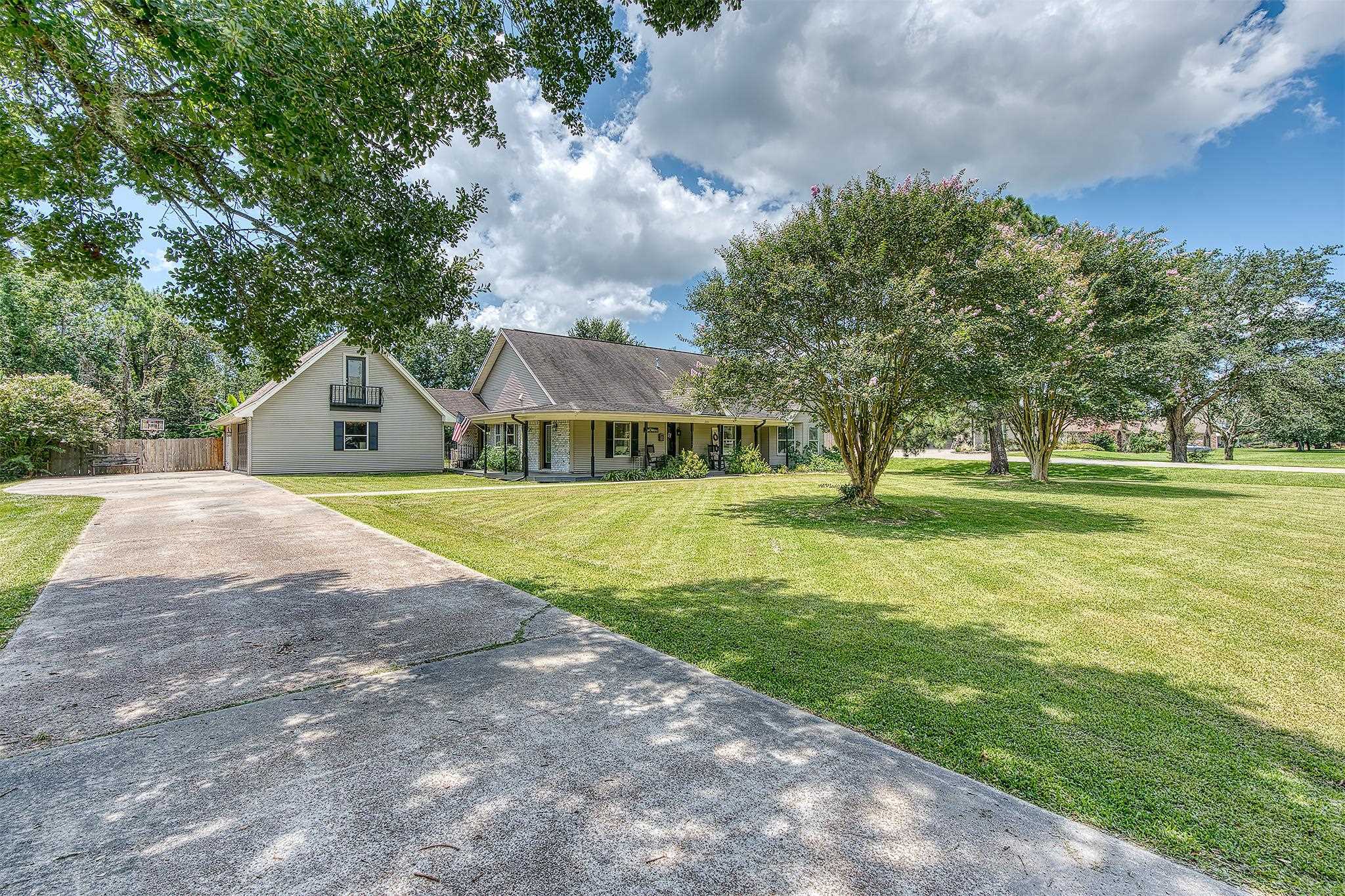 Property Photo:  201 Jennie Ln.  TX 77611 