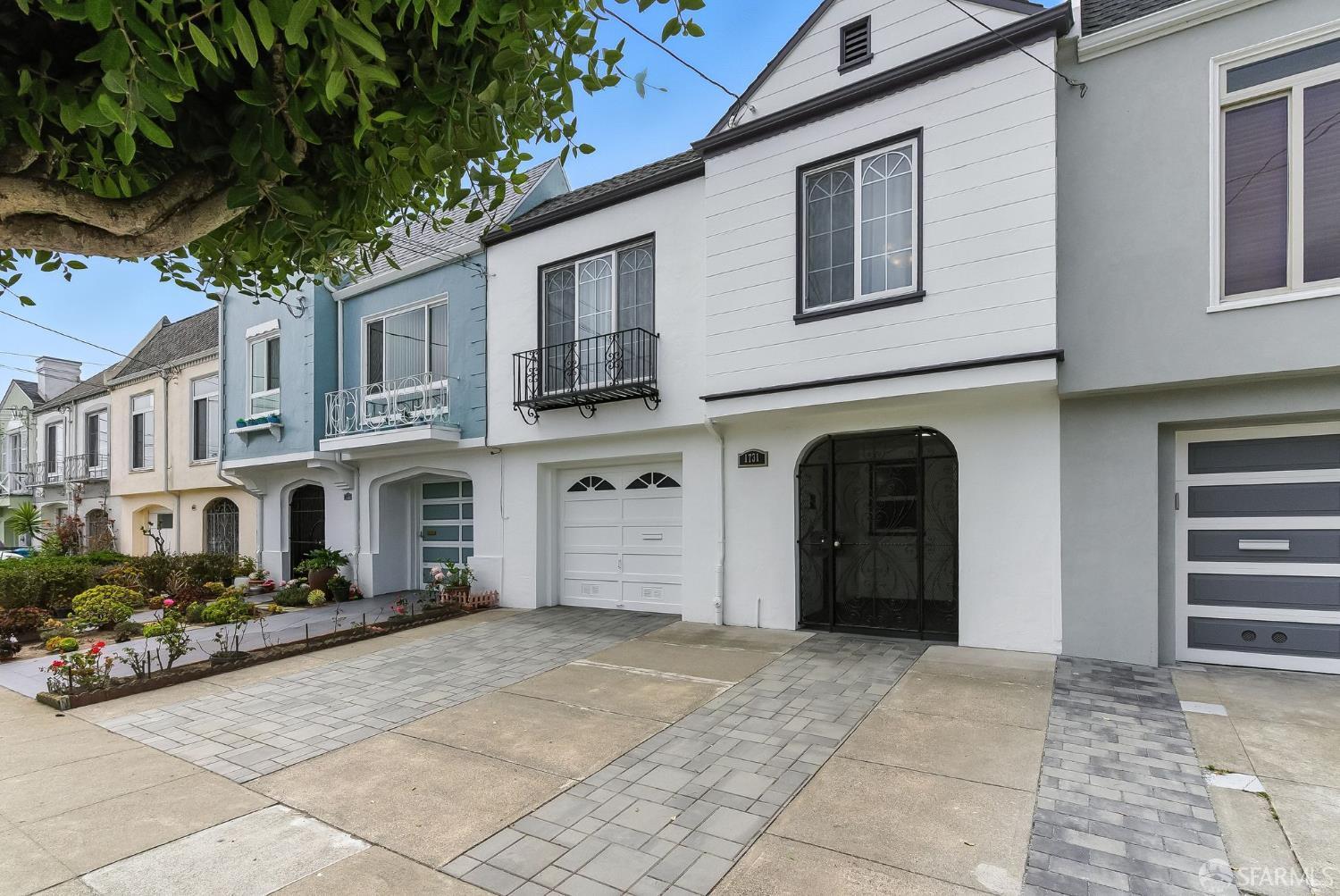 Property Photo: 1731 40th Avenue CA 94122