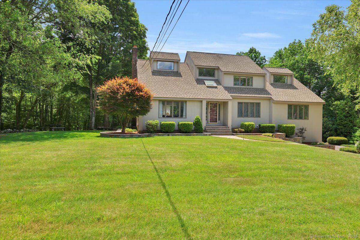 Property Photo: 1121 Merrow Road CT 06238
