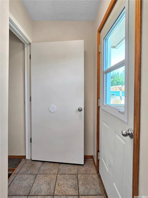 Property Photo: 104 106th Street W SK S7N 1N5