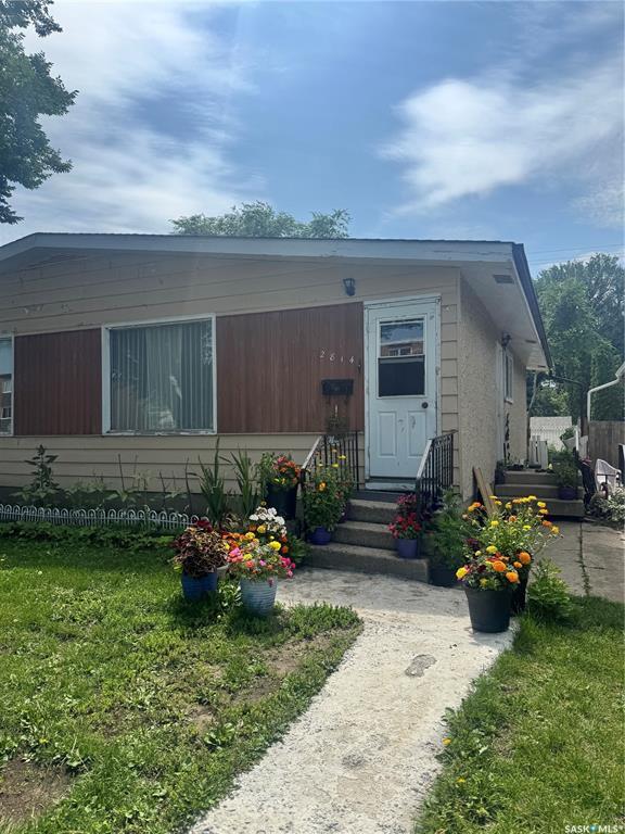 Property Photo: 2816 7th Street E SK S7H 1B3