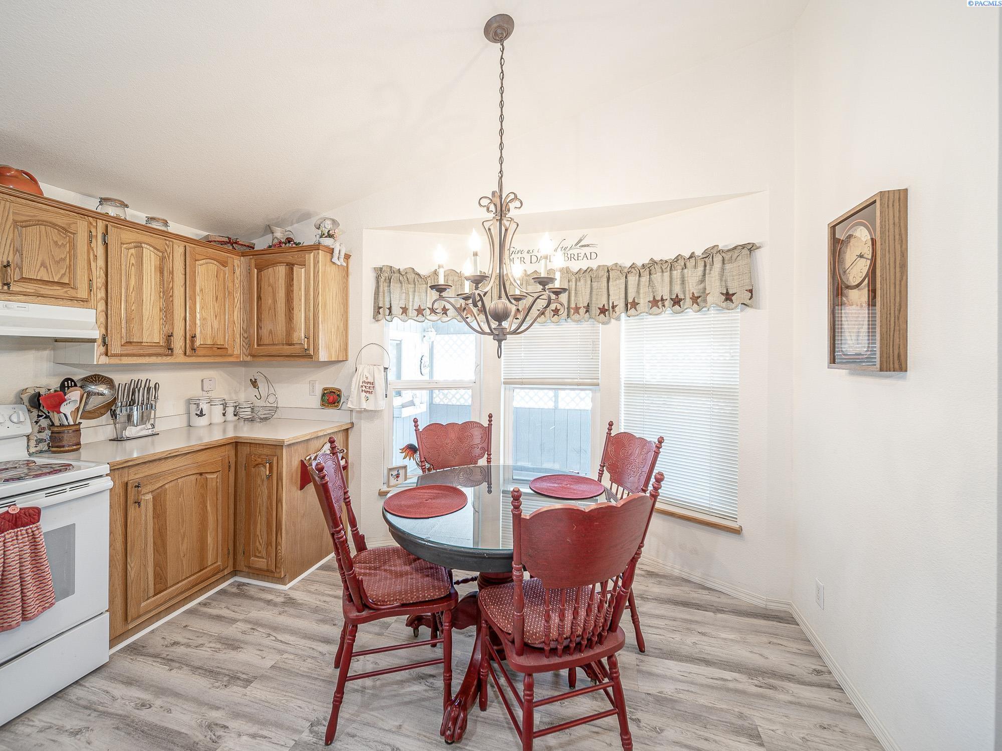 Property Photo: 355 Old Inland Empire Hwy 52 WA 99350