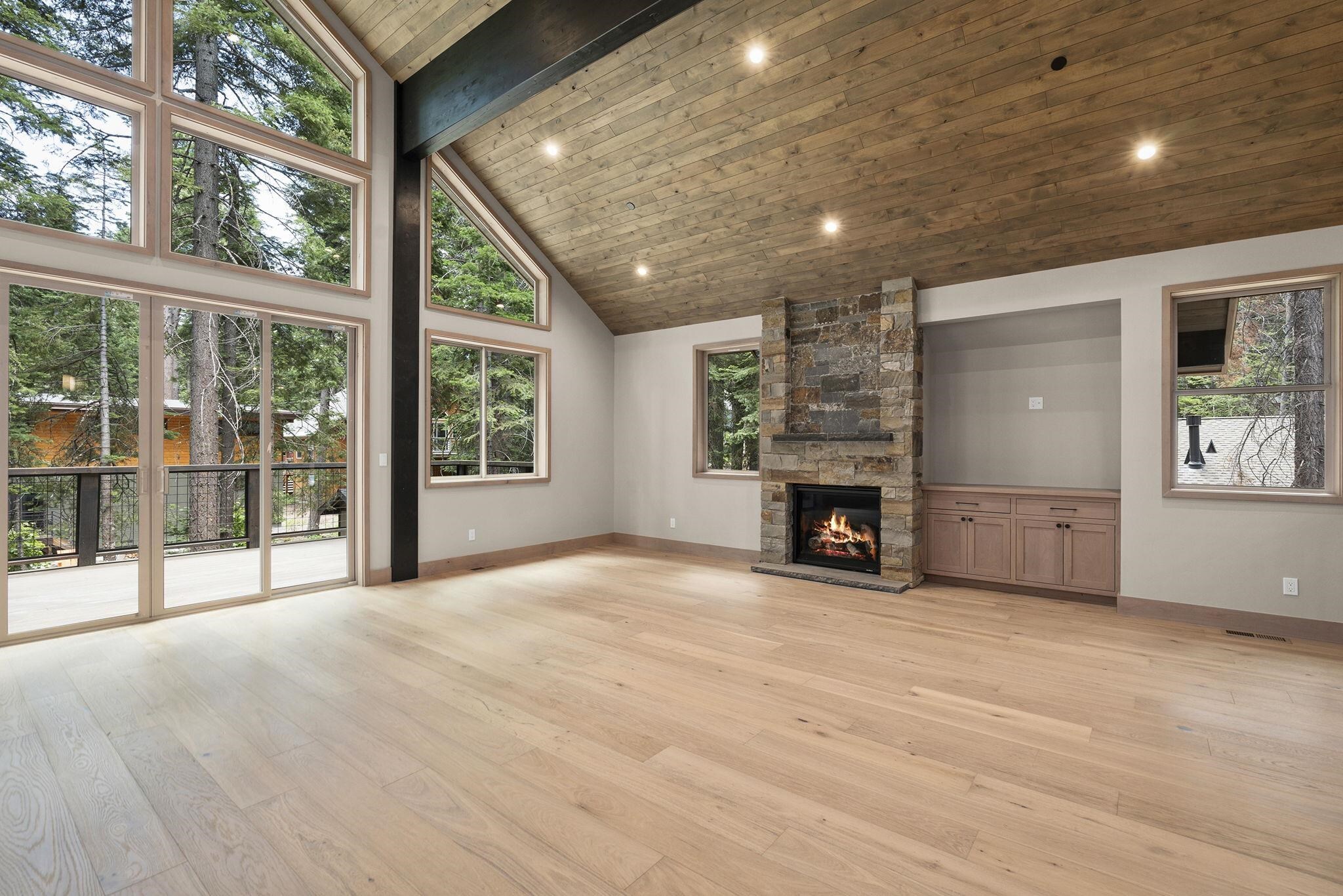 Property Photo: 7021 10th Avenue CA 96142