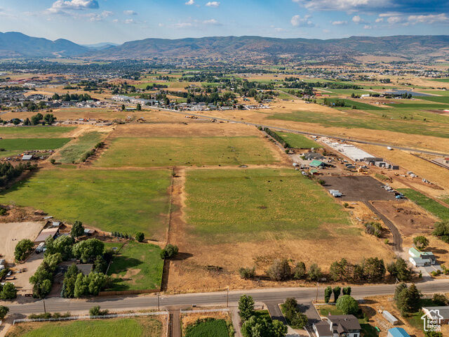 Property Photo: 1527 E Little Sweden Rd 1 UT 84032