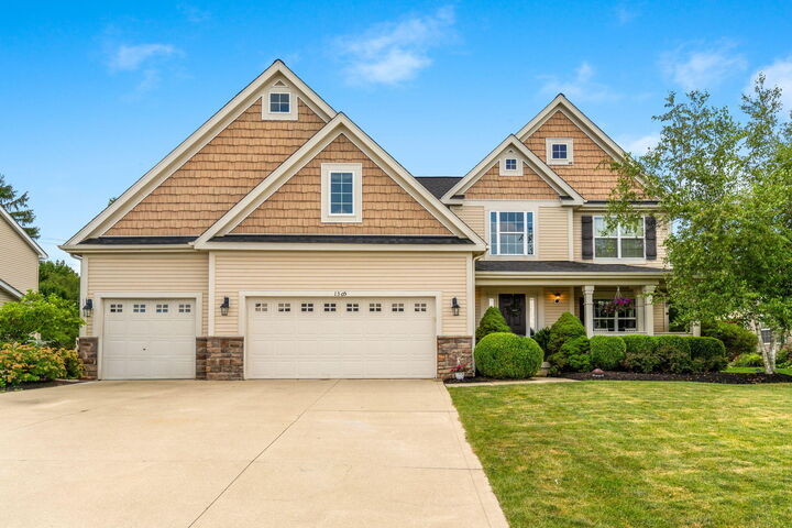 1305 Fox Run Drive  Marysville OH 43040 photo