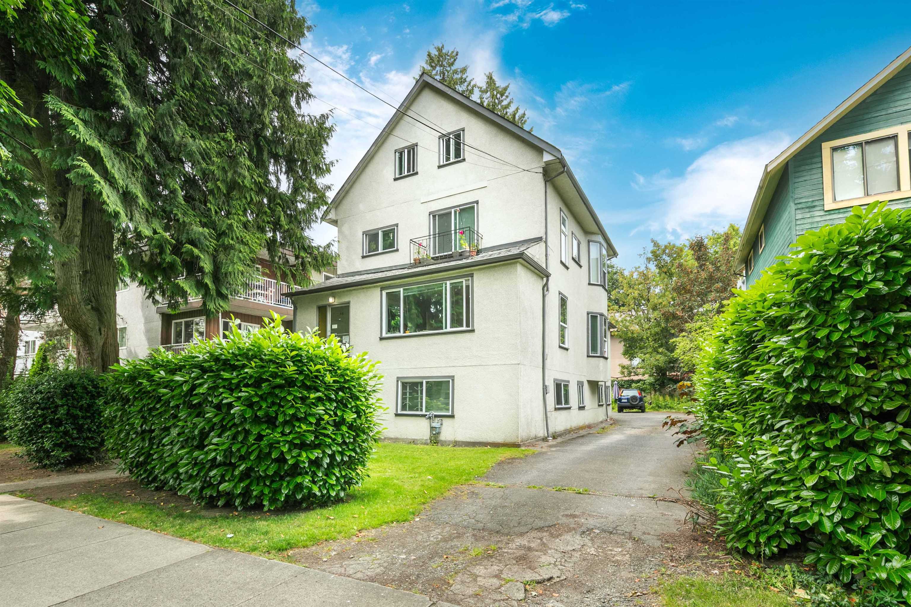 Property Photo: 2165 W 8th Avenue BC V6K 2A5