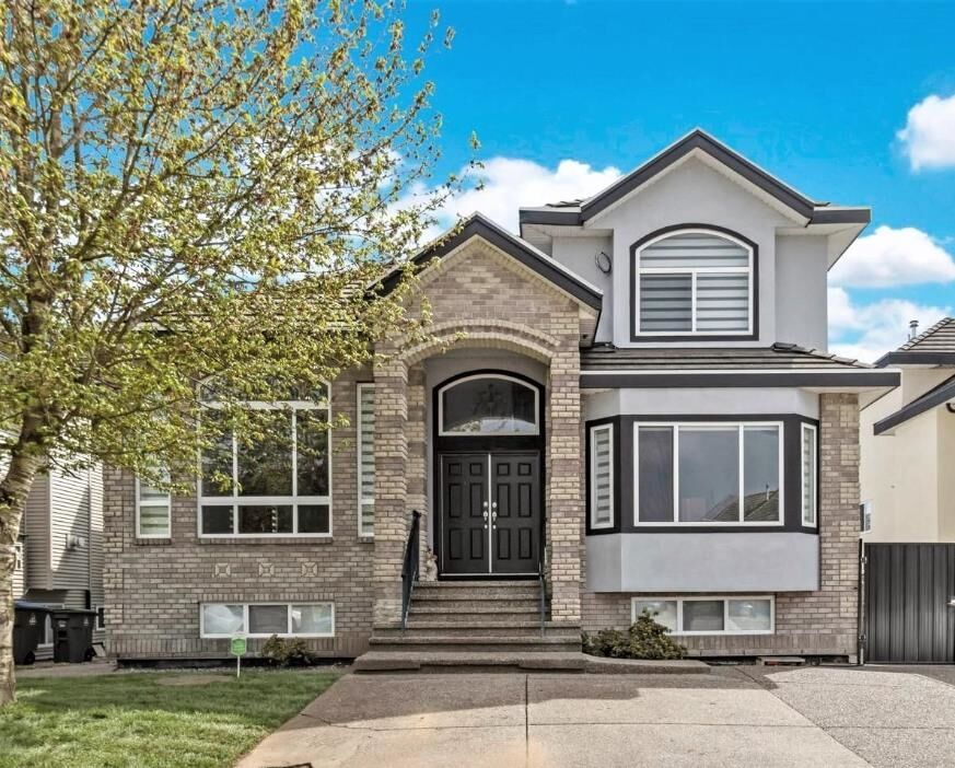 Property Photo:  12672 67A Avenue  BC V3W 1G3 
