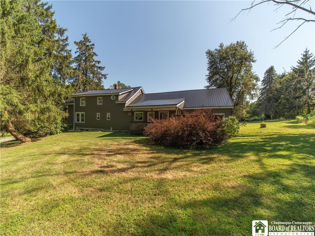 Property Photo:  265 Big Tree Sugar Grove Road  NY 14701 