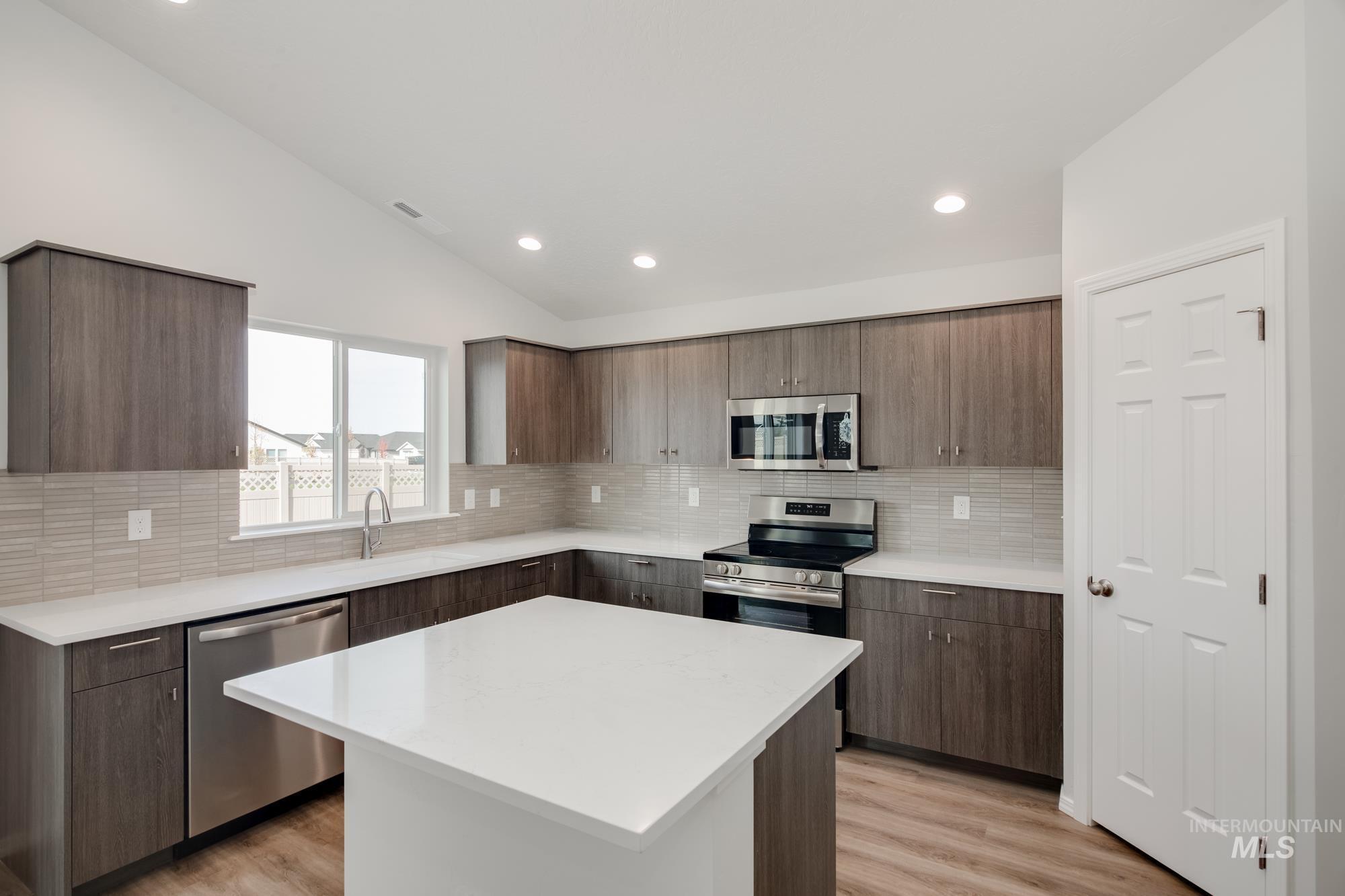 Property Photo:  11083 Noble Dr  ID 83605 