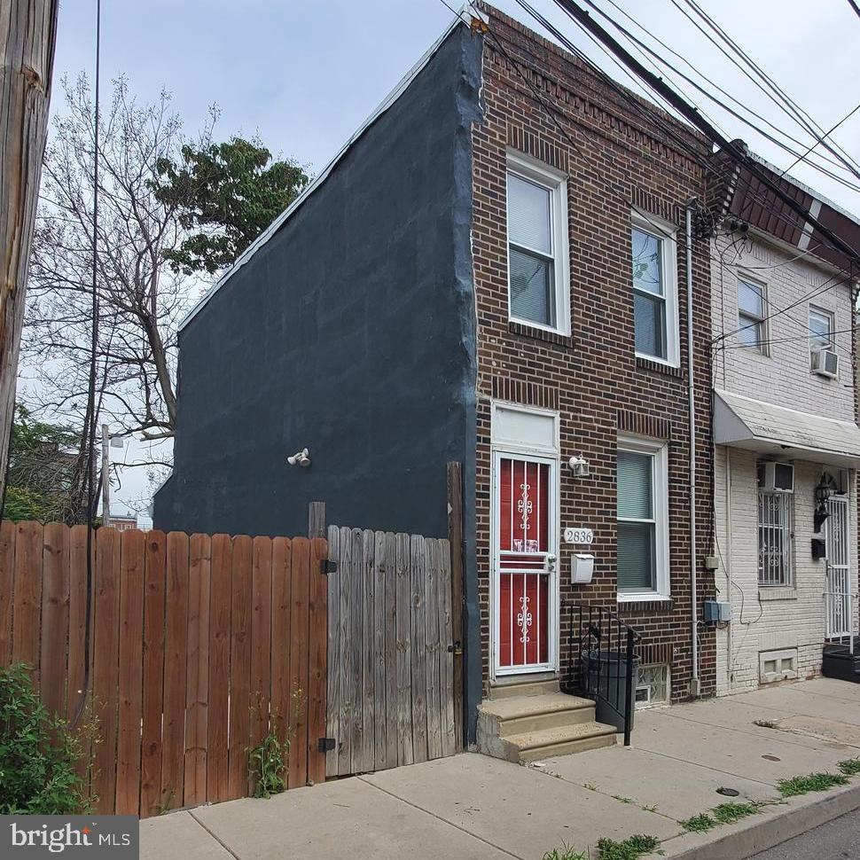 Property Photo:  2836 Stouton Street  PA 19134 