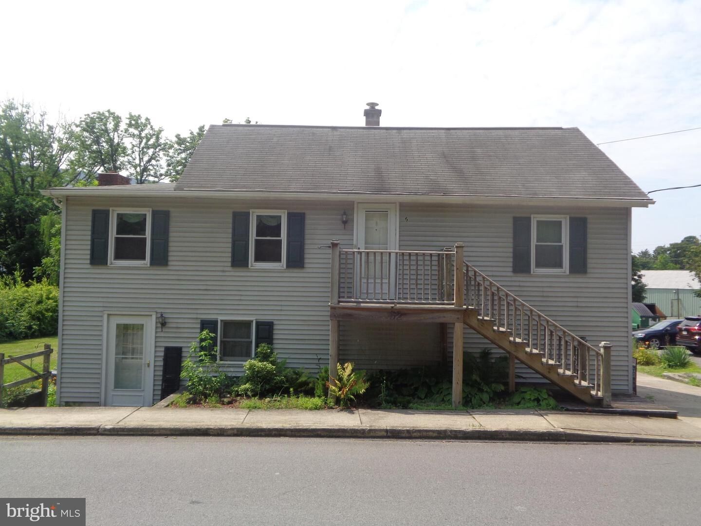 Property Photo:  52 Brown Street N  PA 17841 