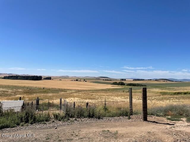 Property Photo:  5029 Fairfield Rd  ID 83851 