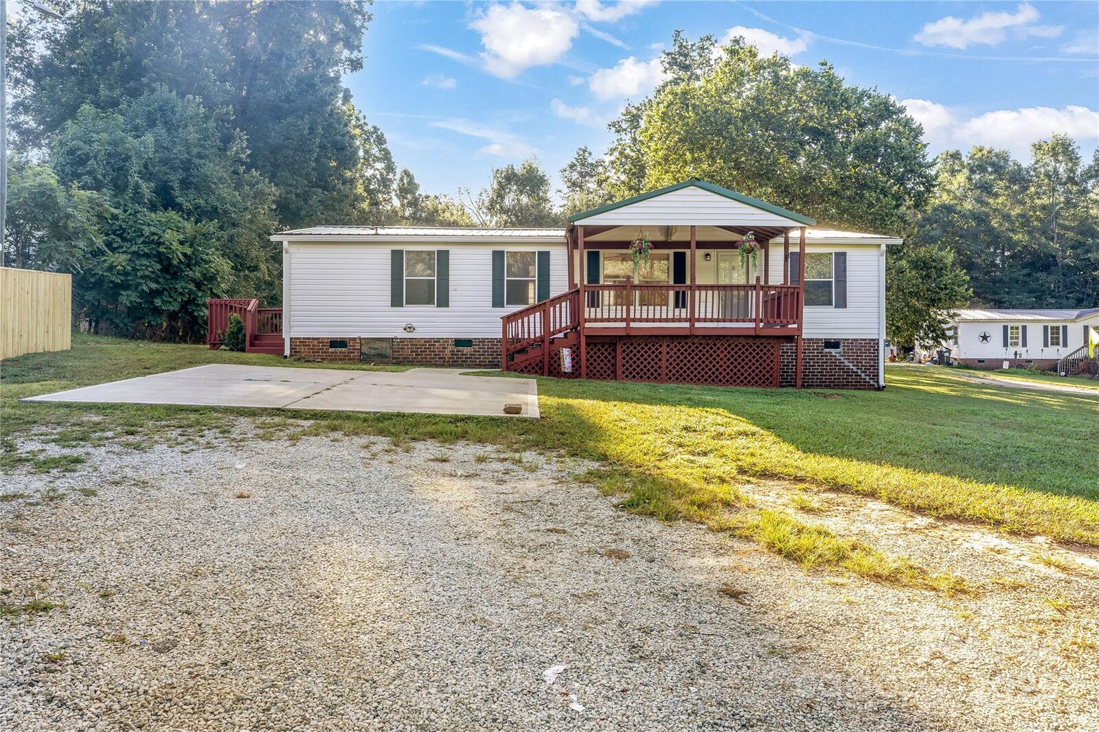 Property Photo: 7050 Woodleaf Road NC 27054
