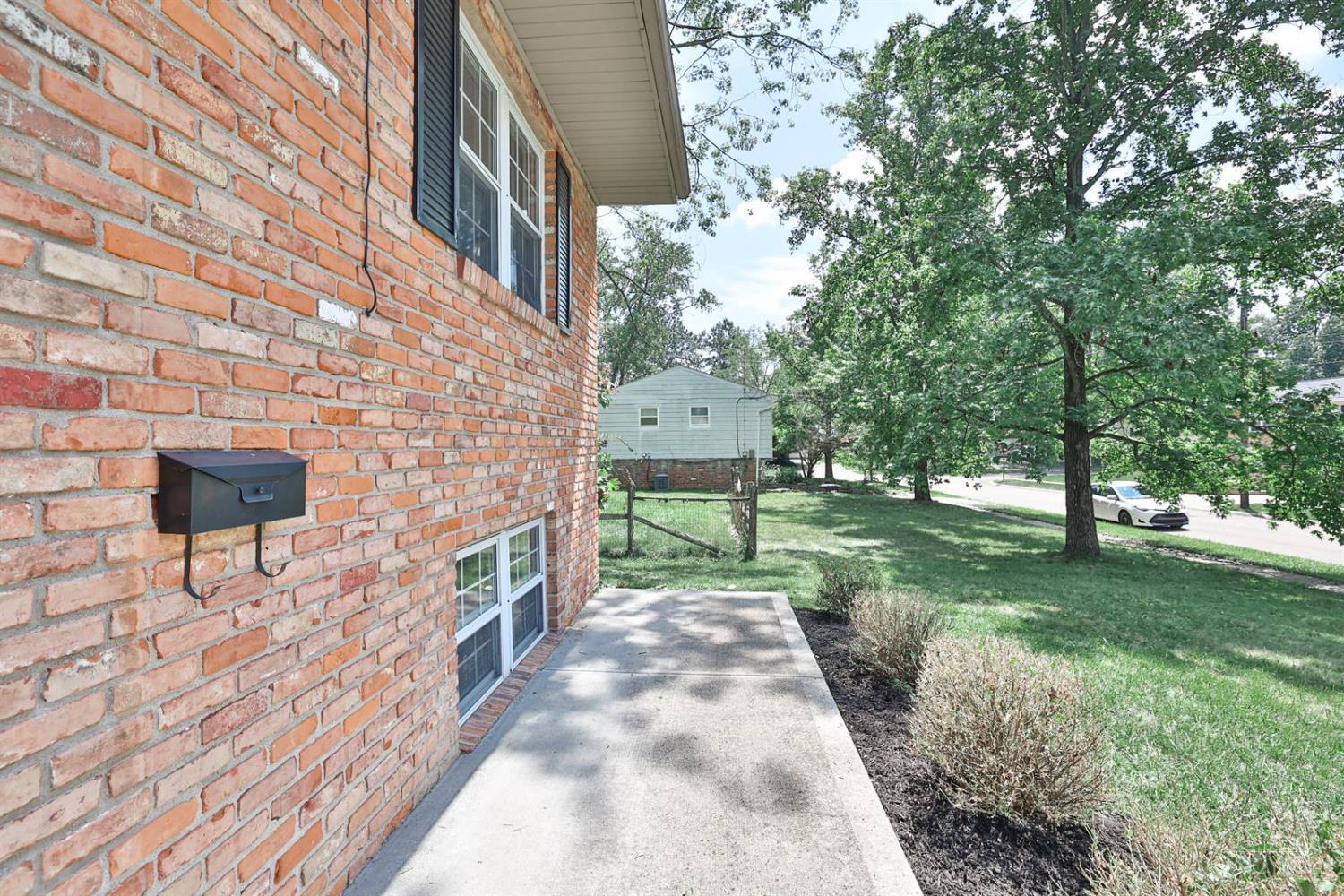 Property Photo: 254 Sinclair Court OH 45140