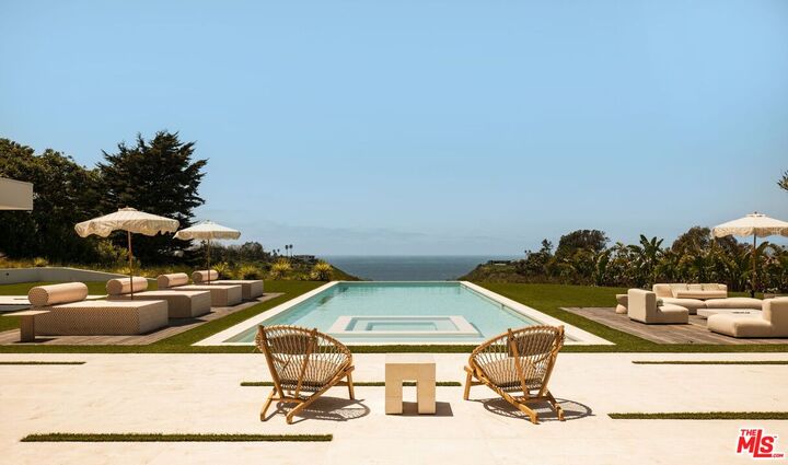 Property Photo:  6889 Dume Dr  CA 90265 