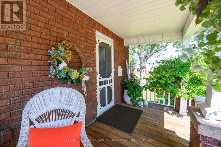 Property Photo:  191 Ash Street  ON L3K 2W7 