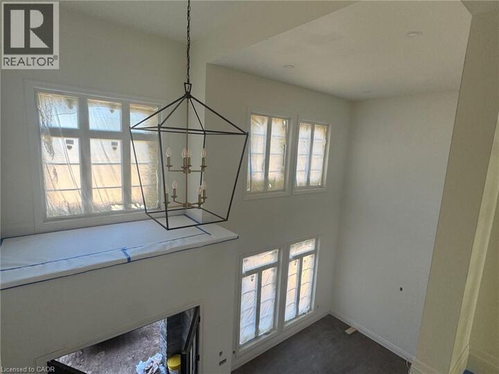 Property Photo:  5 West Harris Road  ON N3T 5L4
