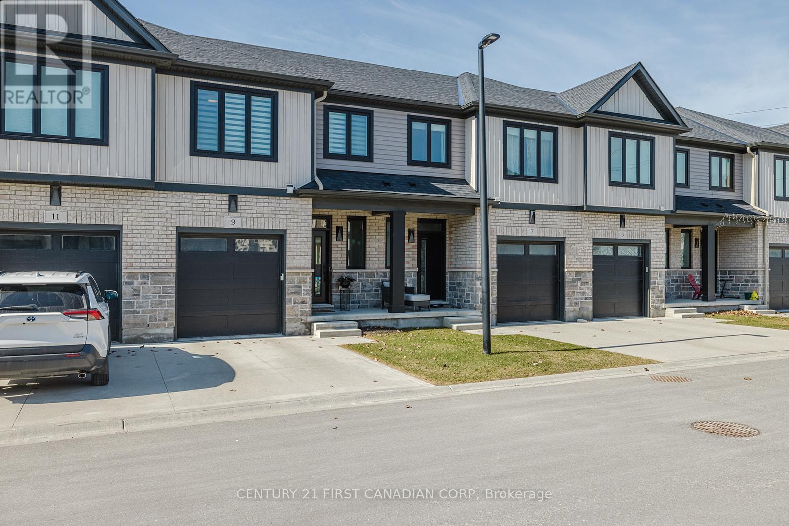 Photo de la propriété: 601 Lions Park Drive 9 ON N0L 1W0