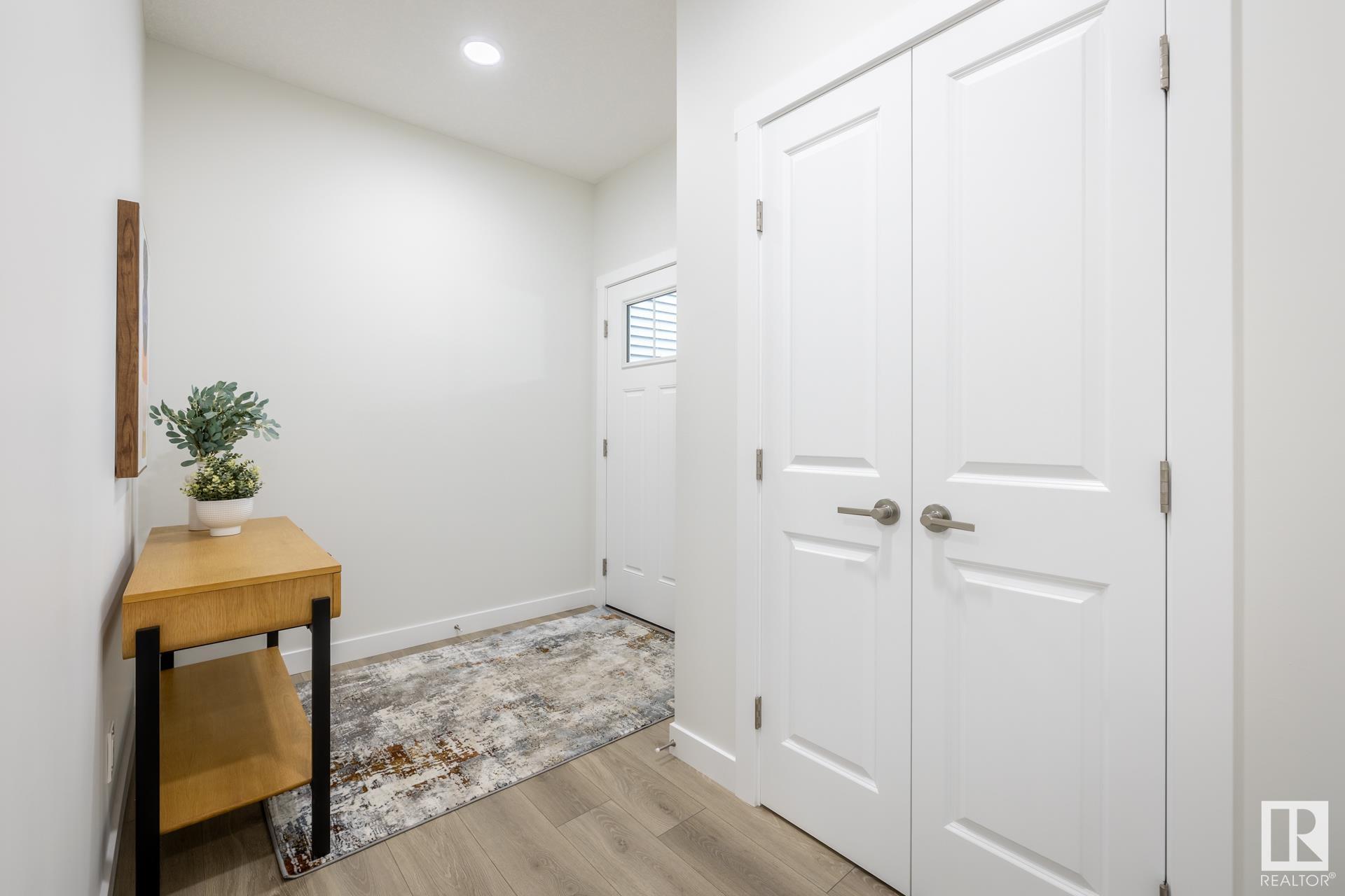 Property Photo: 29 Gable Common AB T7X 2W2