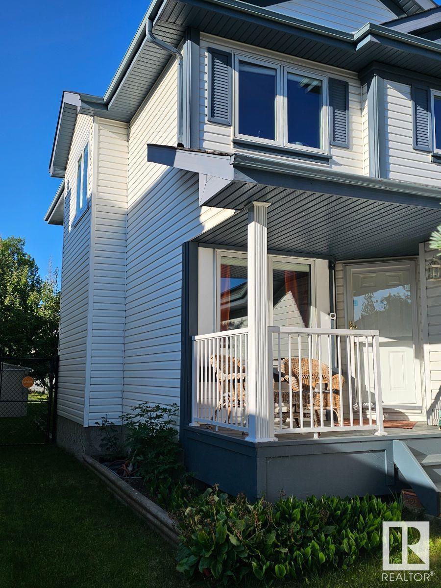 Property Photo: 113 Cote Crescent NW AB T6V 1L3