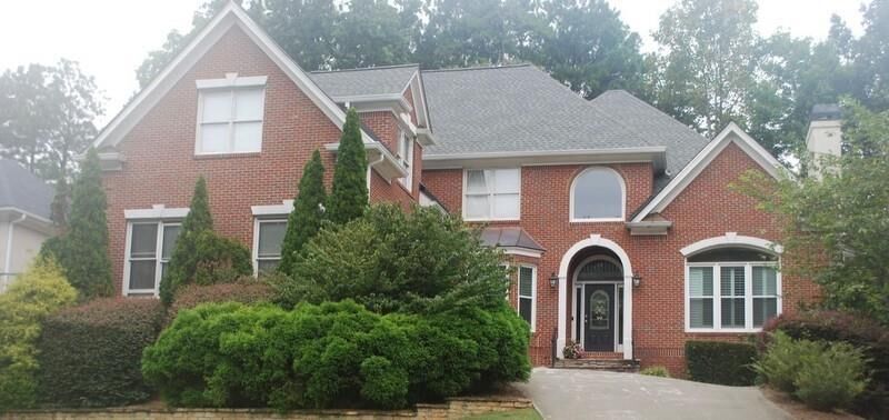 Property Photo: 545 Oak Bridge Trail GA 30022