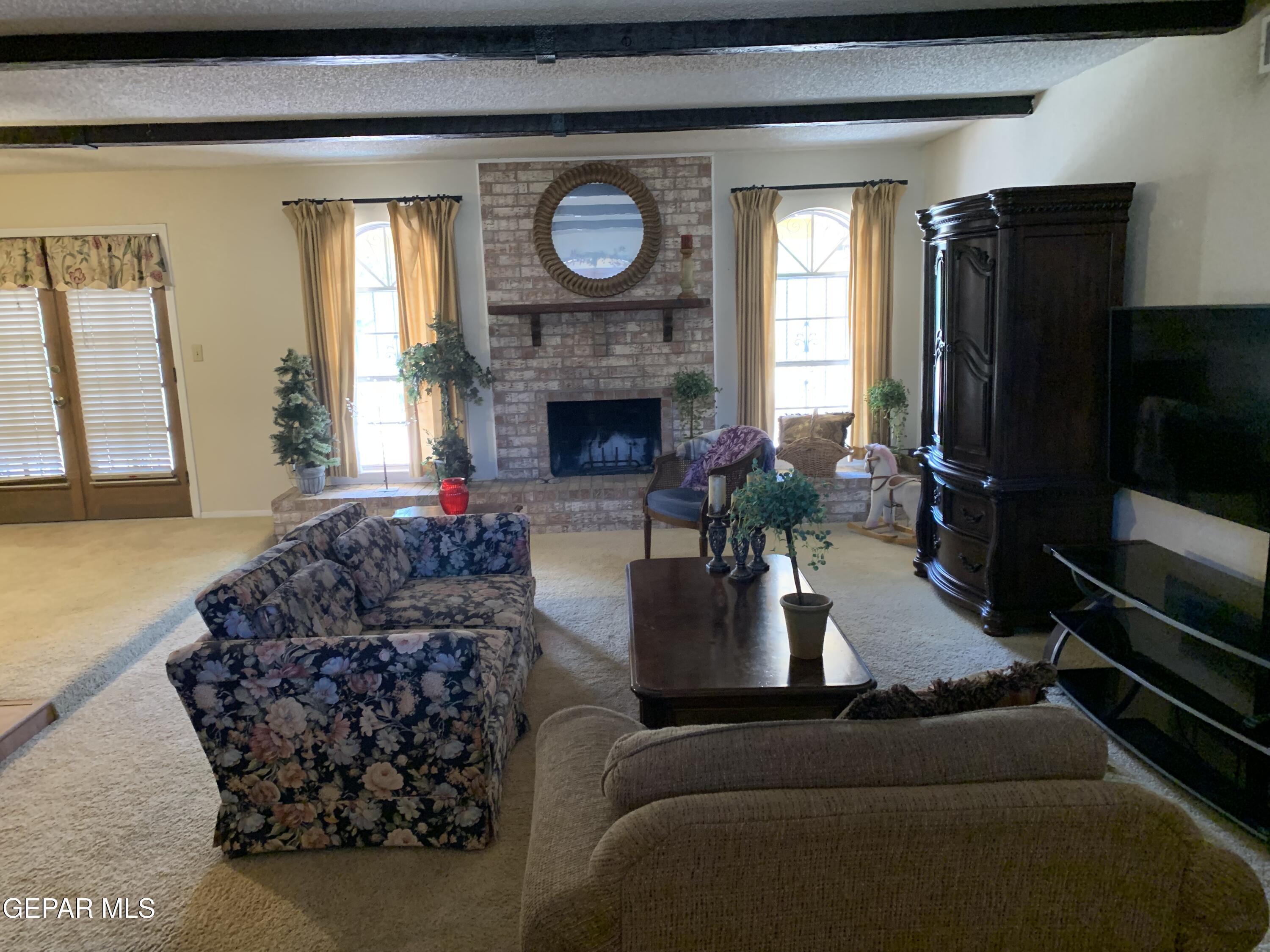 Property Photo: 3324 Kilgore Place TX 79936