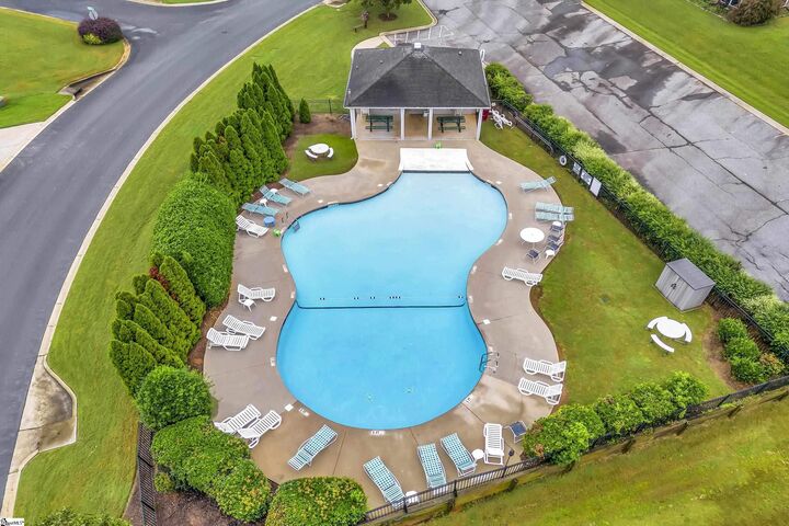 Property Photo: 243 Castleton Circle SC 29316