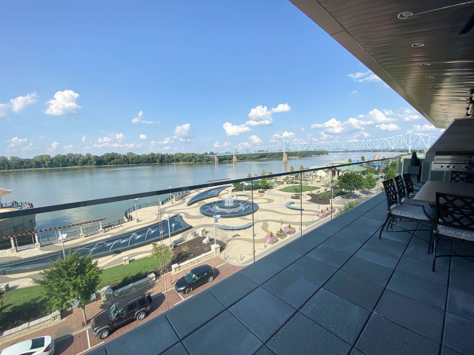 Property Photo: 101 Frederica Street, Unit 301 KY 42301