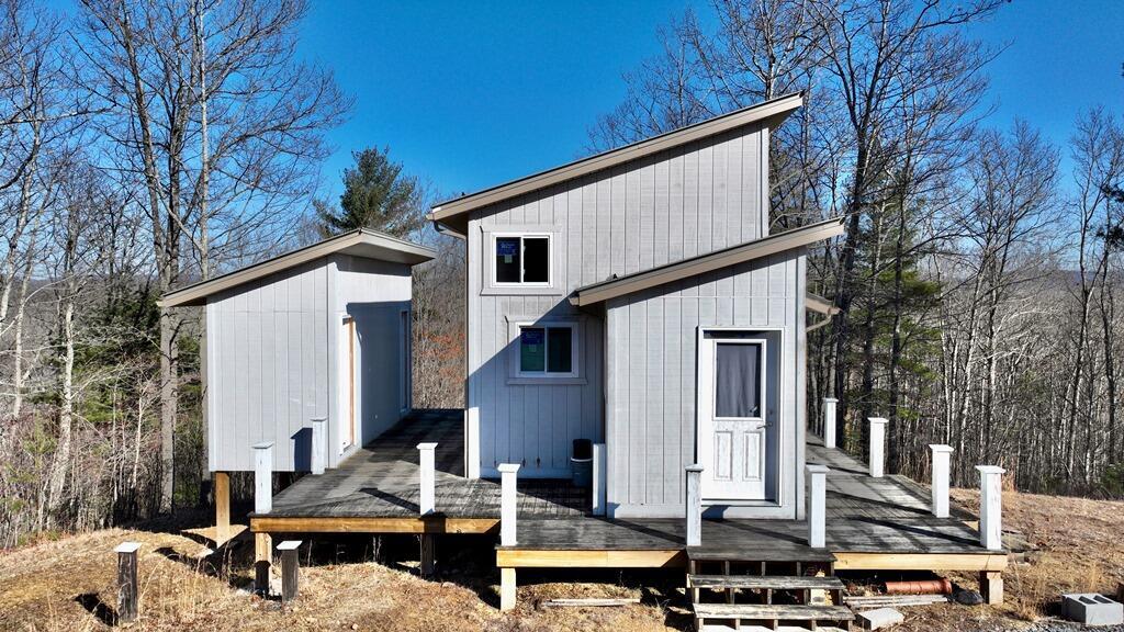 Property Photo:  3530 Hamilton Ridge Rd  WV 24910 