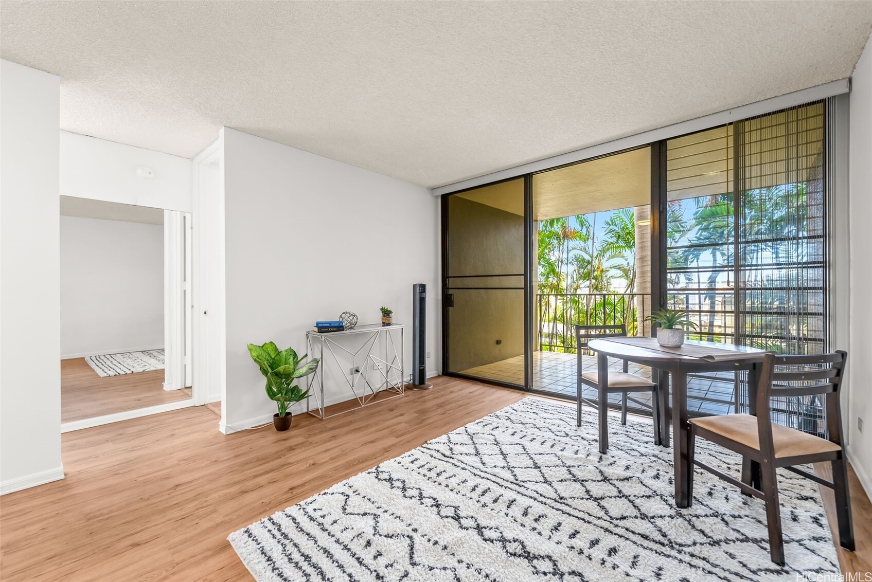 Property Photo: 965 Prospect Street 209 HI 96822