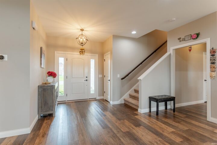 Property Photo:  3607 Cora Court  IN 47630 