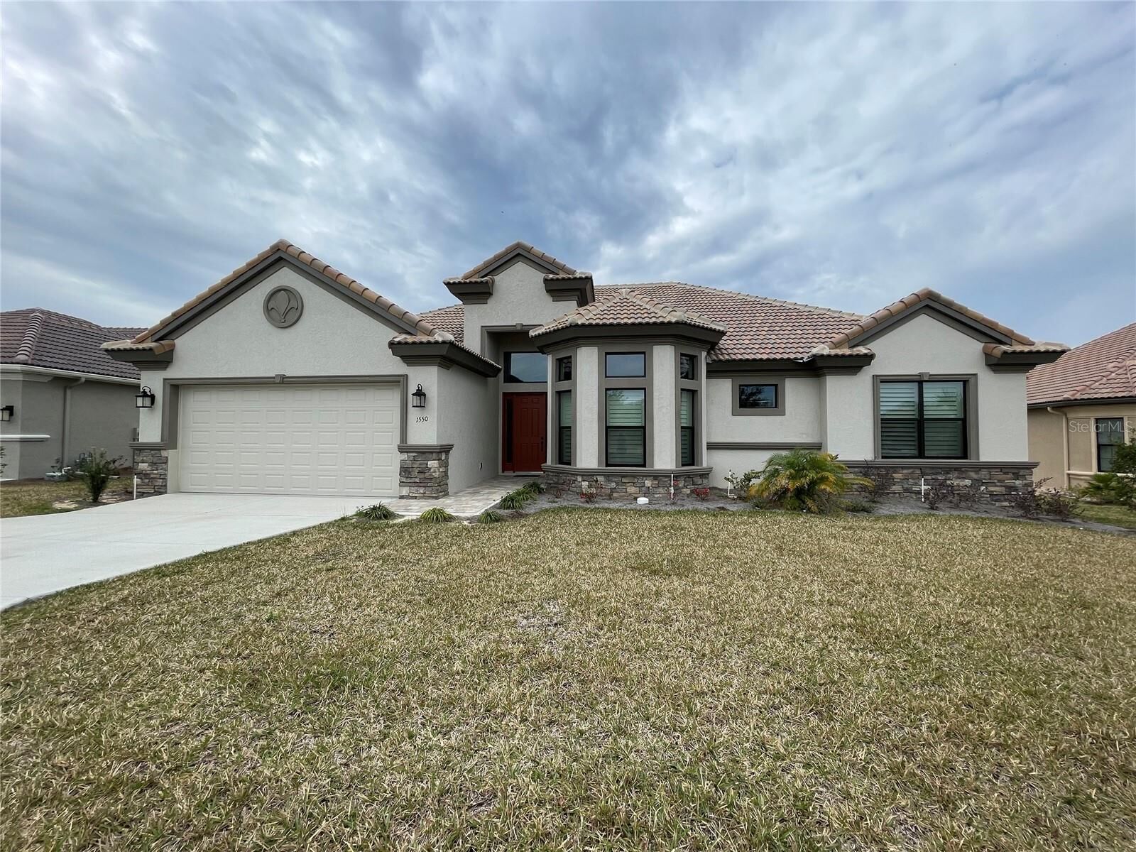 Property Photo: 1550 W Boston Post Drive FL 34442