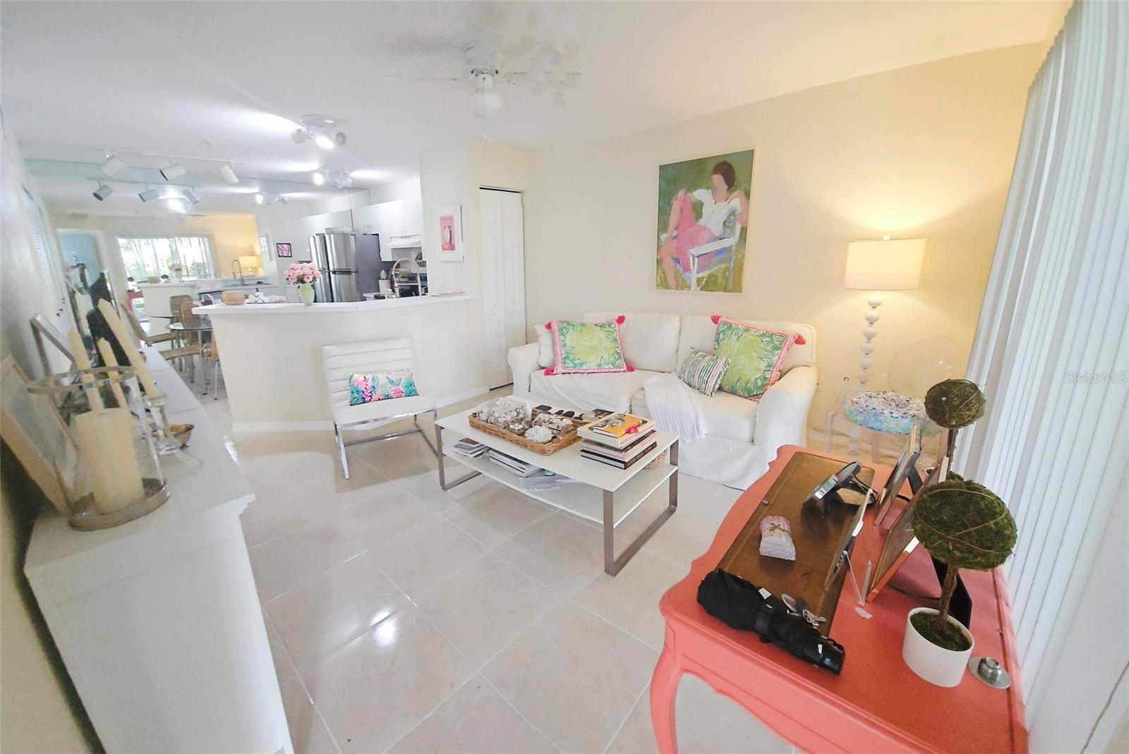 Property Photo: 850 S Tamiami Trail 506 FL 34236