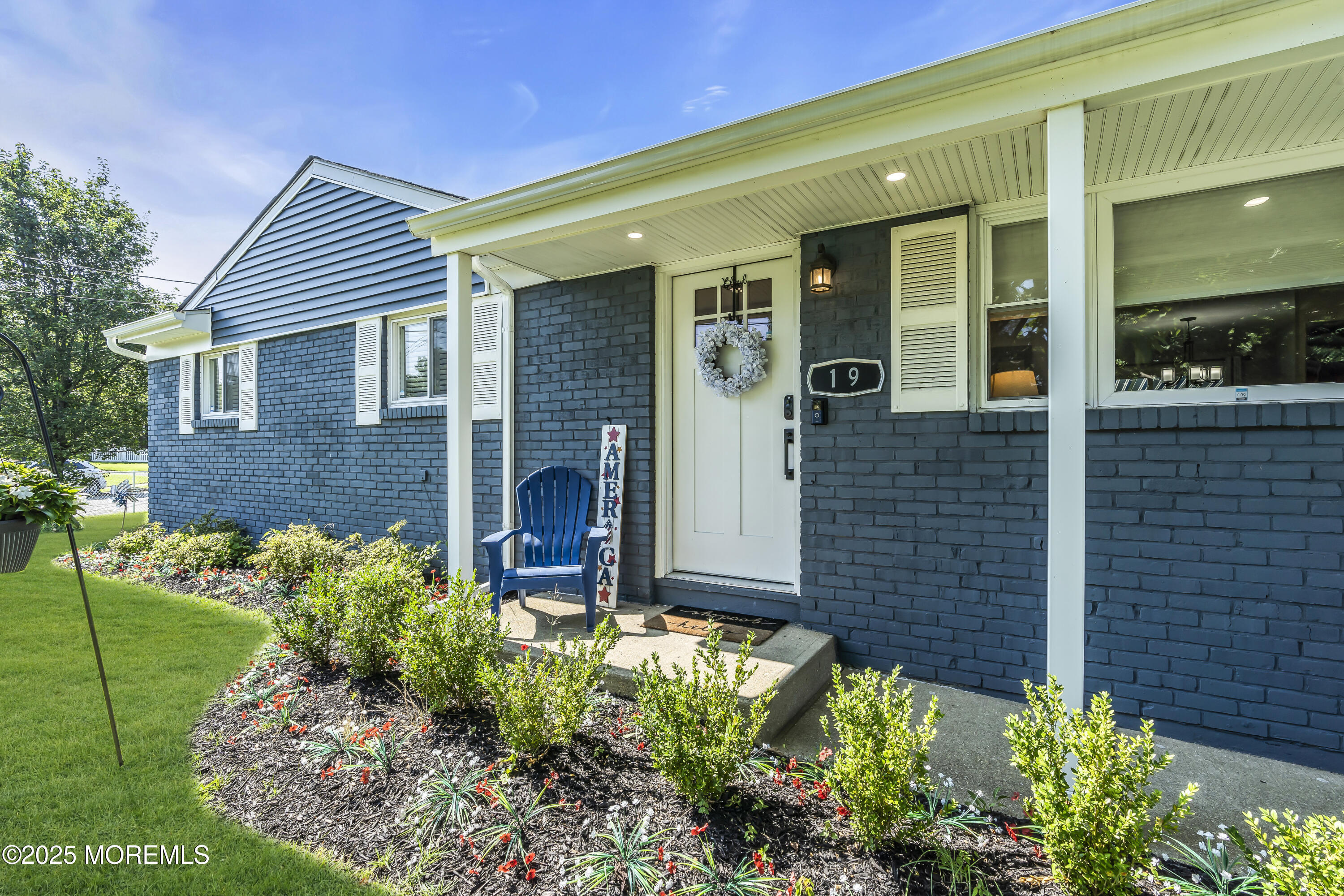 19 Sunnyfield Terrace  Neptune Township NJ 07753 photo