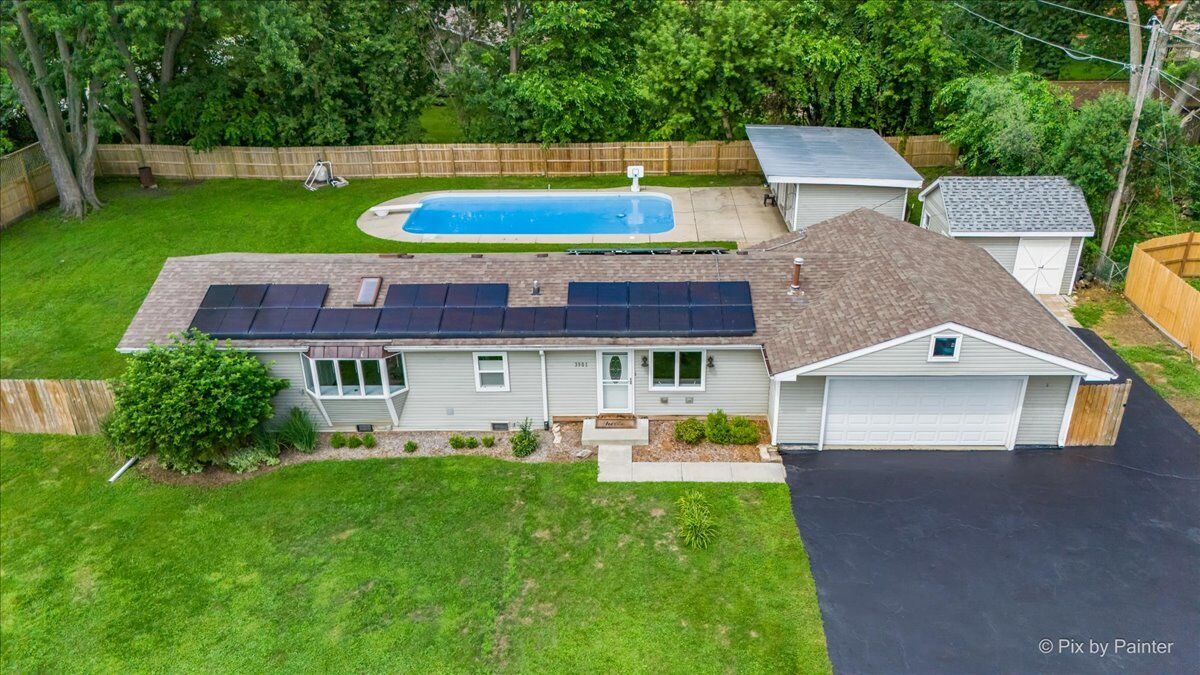 Property Photo: 3901 Woodstock Street IL 60097