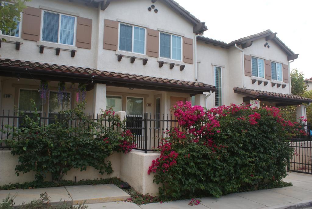 Property Photo: 202 Via Antonio CA 91320