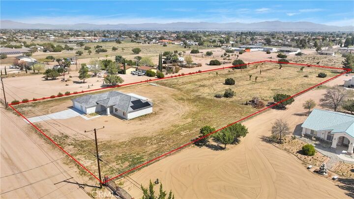 Property Photo: 8569 Oakwood Avenue CA 92345