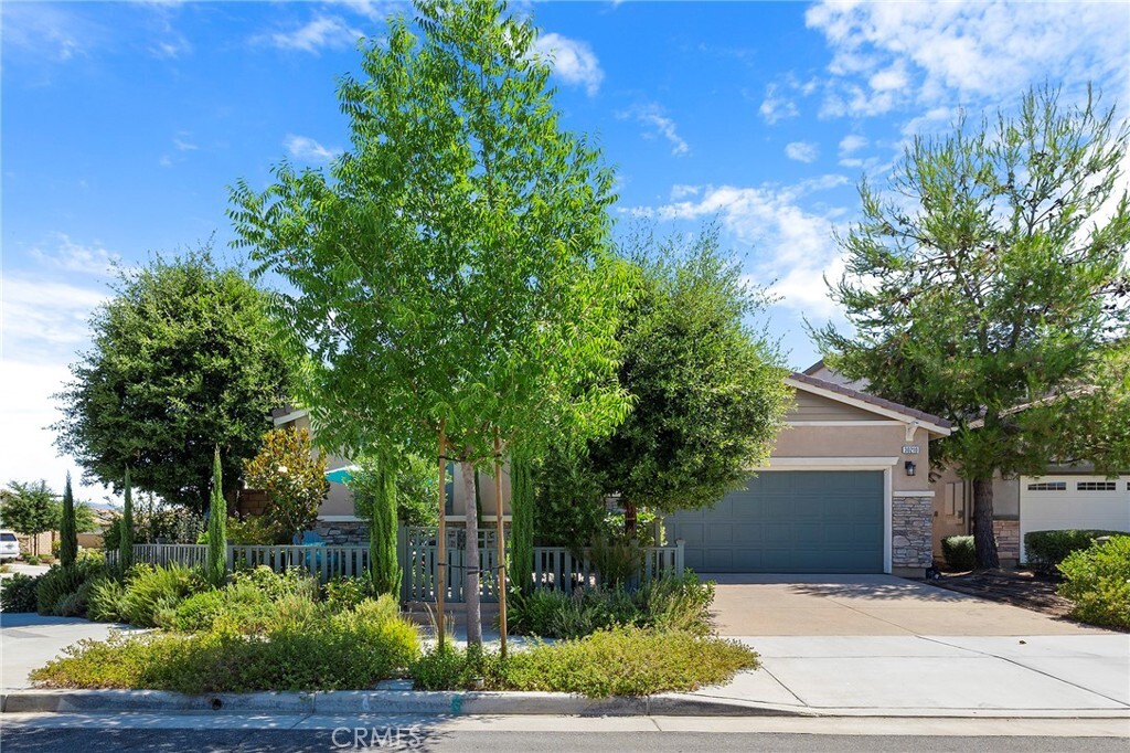 Property Photo:  30210 Old Corral Circle  CA 92584 