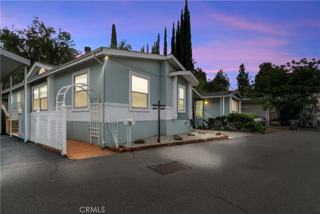 Property Photo: 4201 Topanga Canyon Blvd 136 CA 91364