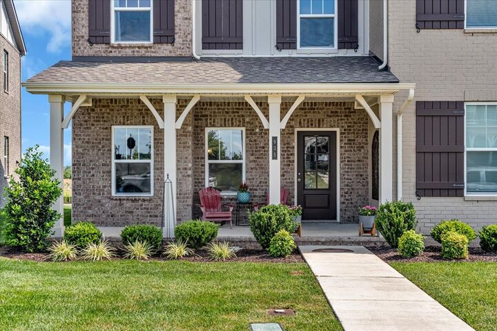 Property Photo: 935 Nance Ln TN 37087