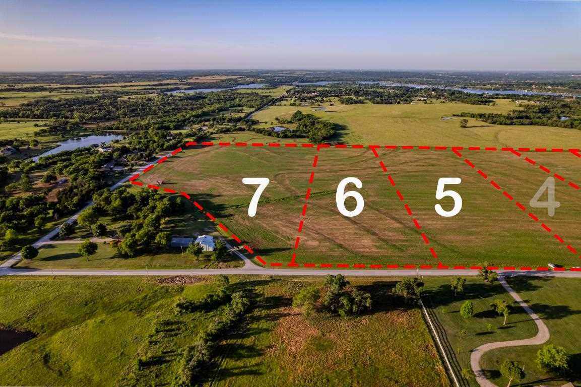 Property Photo:  Tr. 5, 4000 Blk E Hubbard Rd.  OK 74604 