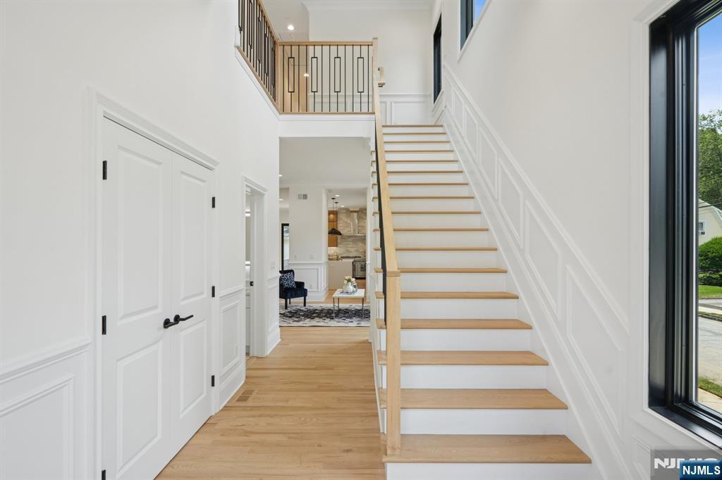 Property Photo:  13 Beverly Road  NJ 07039 