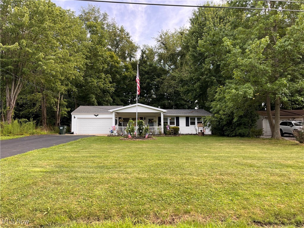 Property Photo: 2972 Douglas Street OH 44266