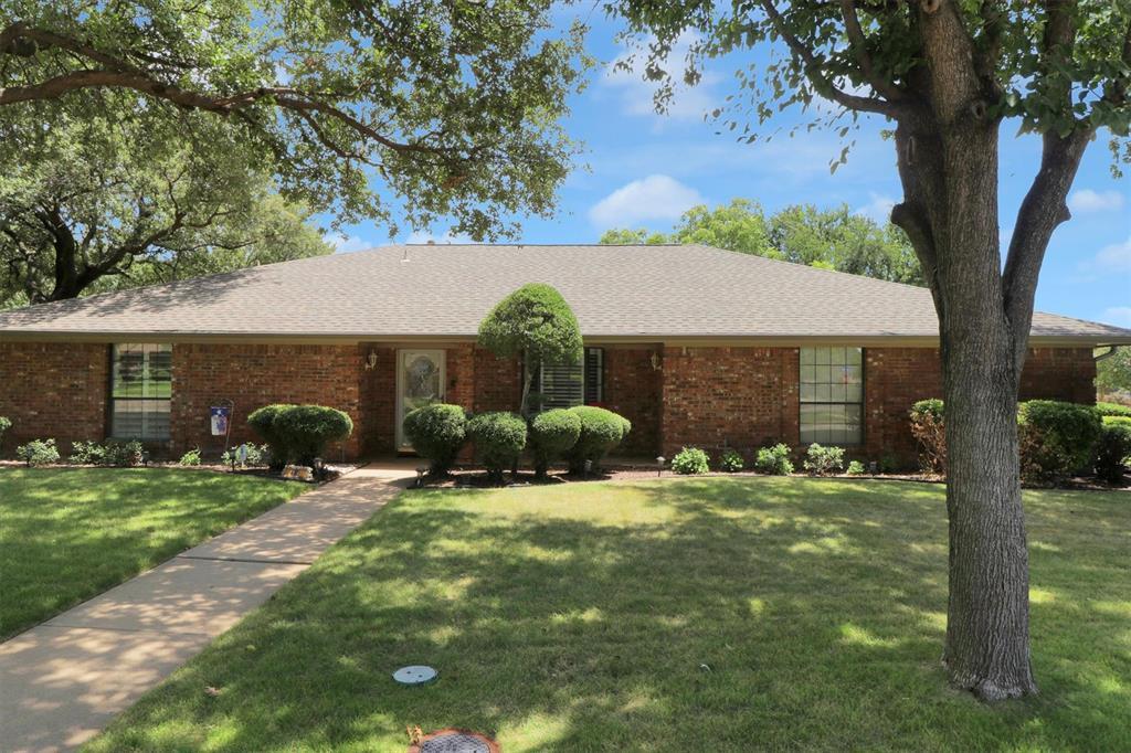 Property Photo: 490 Sellmeyer Lane TX 75077